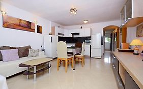 Apartment Diamar