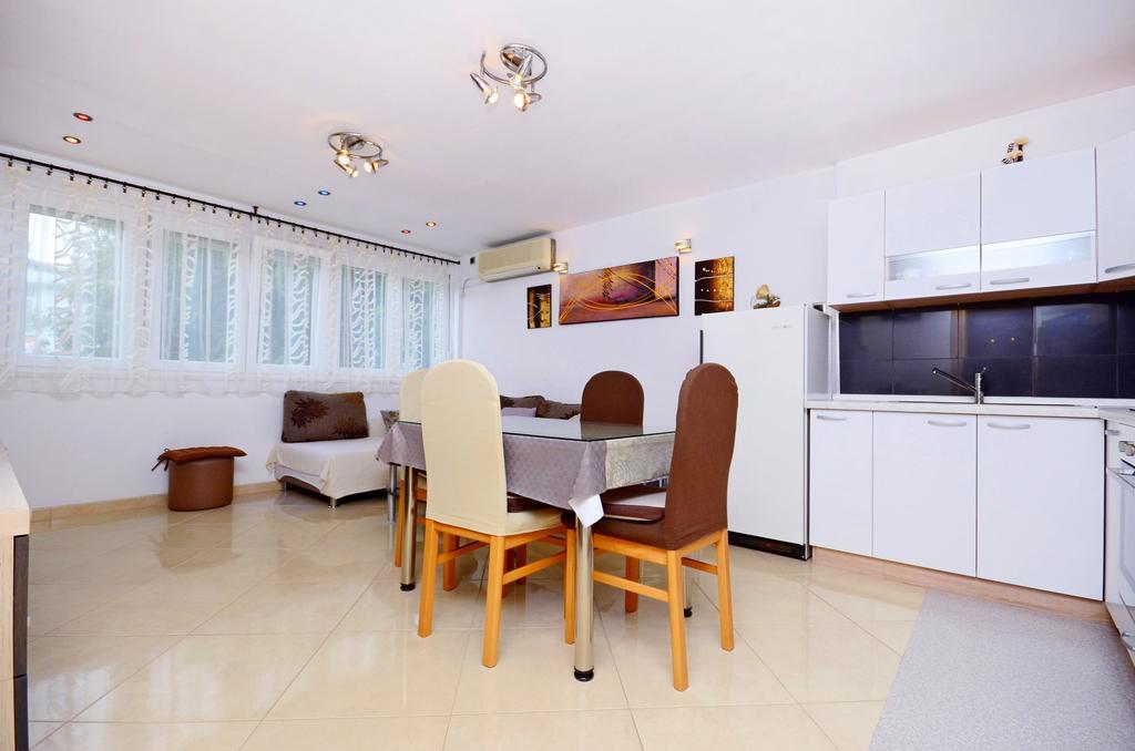 Apartment Diamar Split Room photo